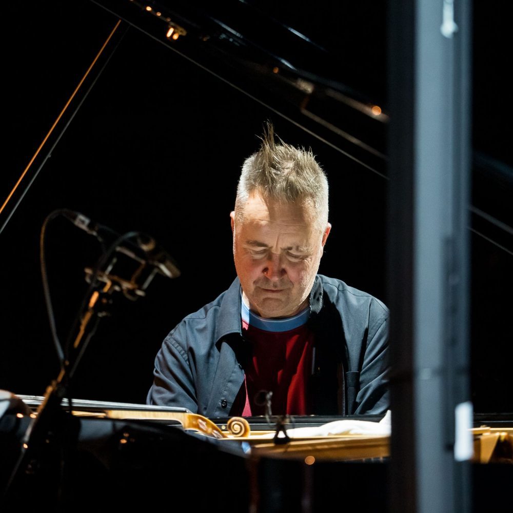 Nigel Kennedy 14